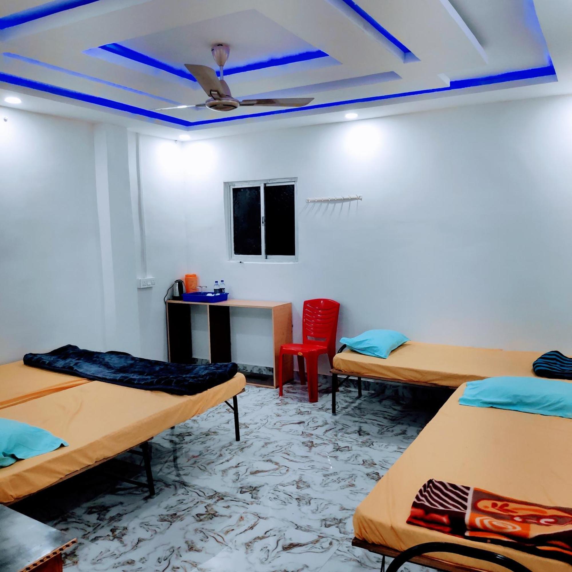 Shree Ram Sia Hotel An Unit Of Shree Ram Sia Trading And Residency Gaya Buitenkant foto