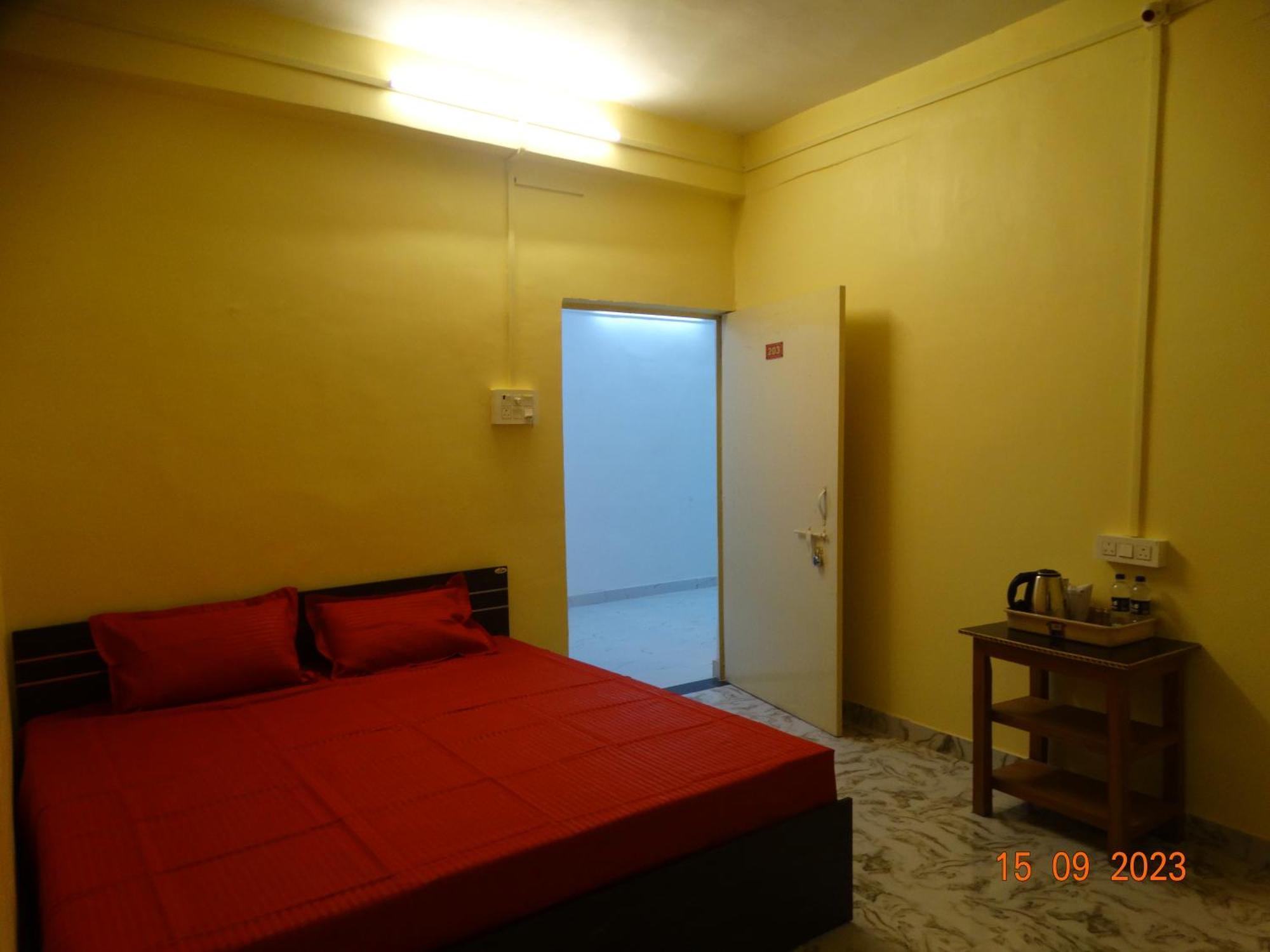 Shree Ram Sia Hotel An Unit Of Shree Ram Sia Trading And Residency Gaya Buitenkant foto