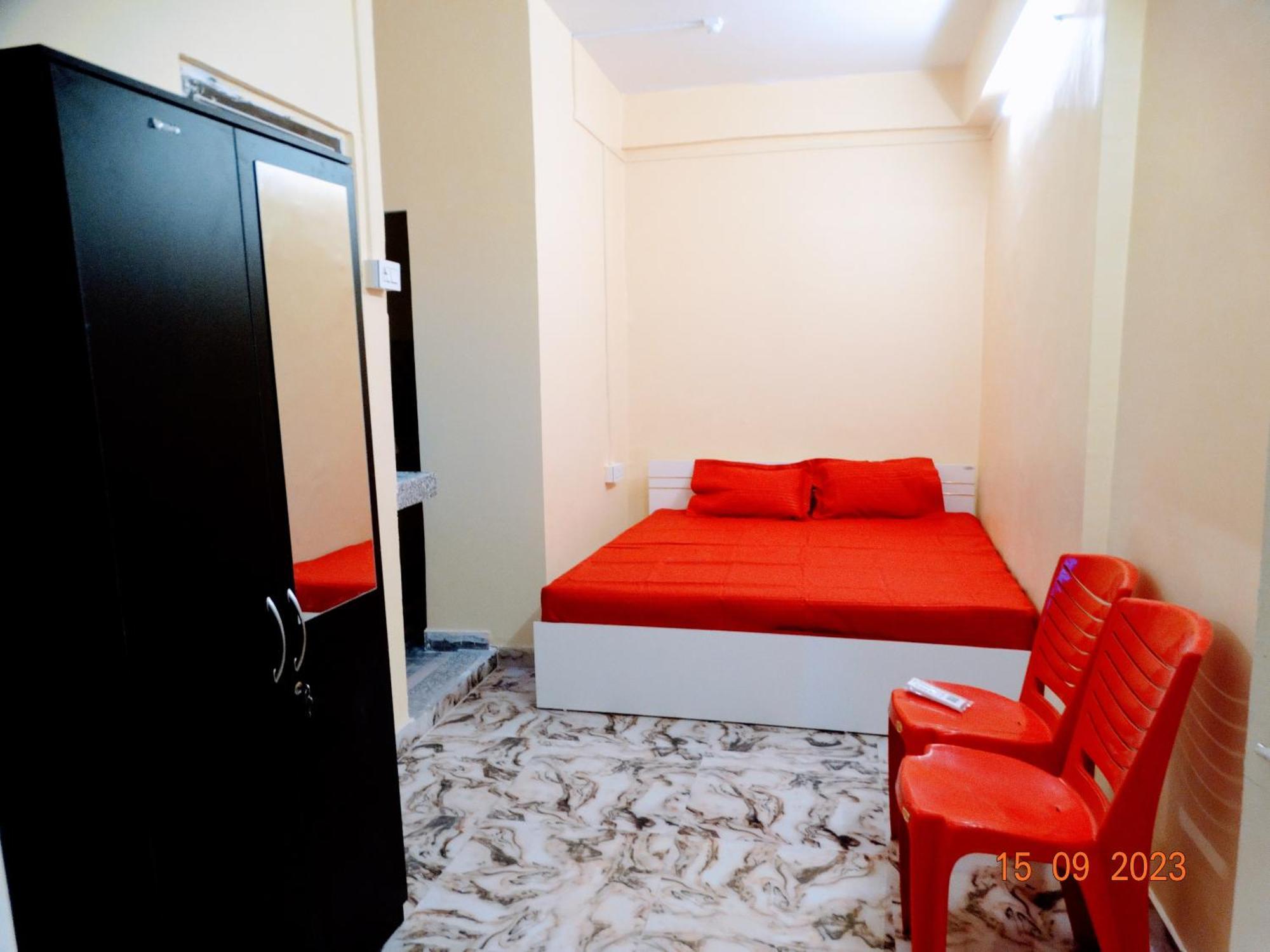 Shree Ram Sia Hotel An Unit Of Shree Ram Sia Trading And Residency Gaya Buitenkant foto